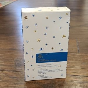 Arbonne RE9 Advanced Charcoal Shower Set